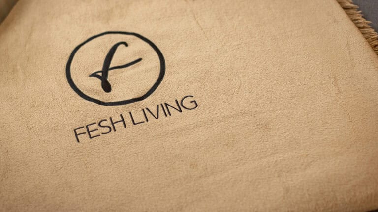 FESH LIVING Schlafzimmer Doppelbett Bettwäsche